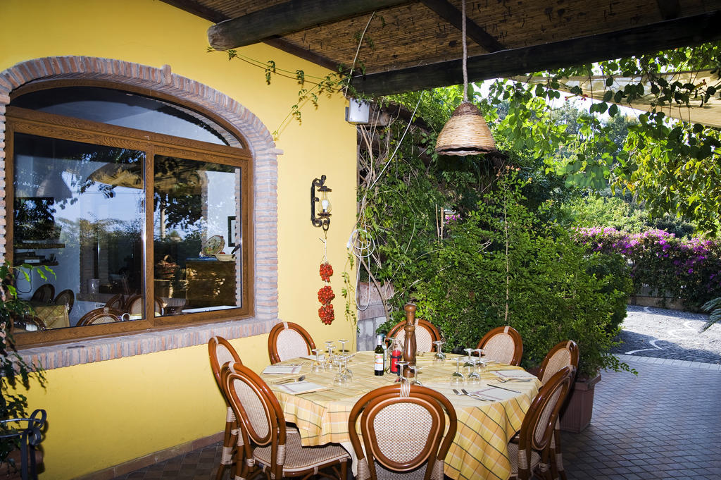 Hotel Poggio Del Sole Forio di Ischia المطعم الصورة